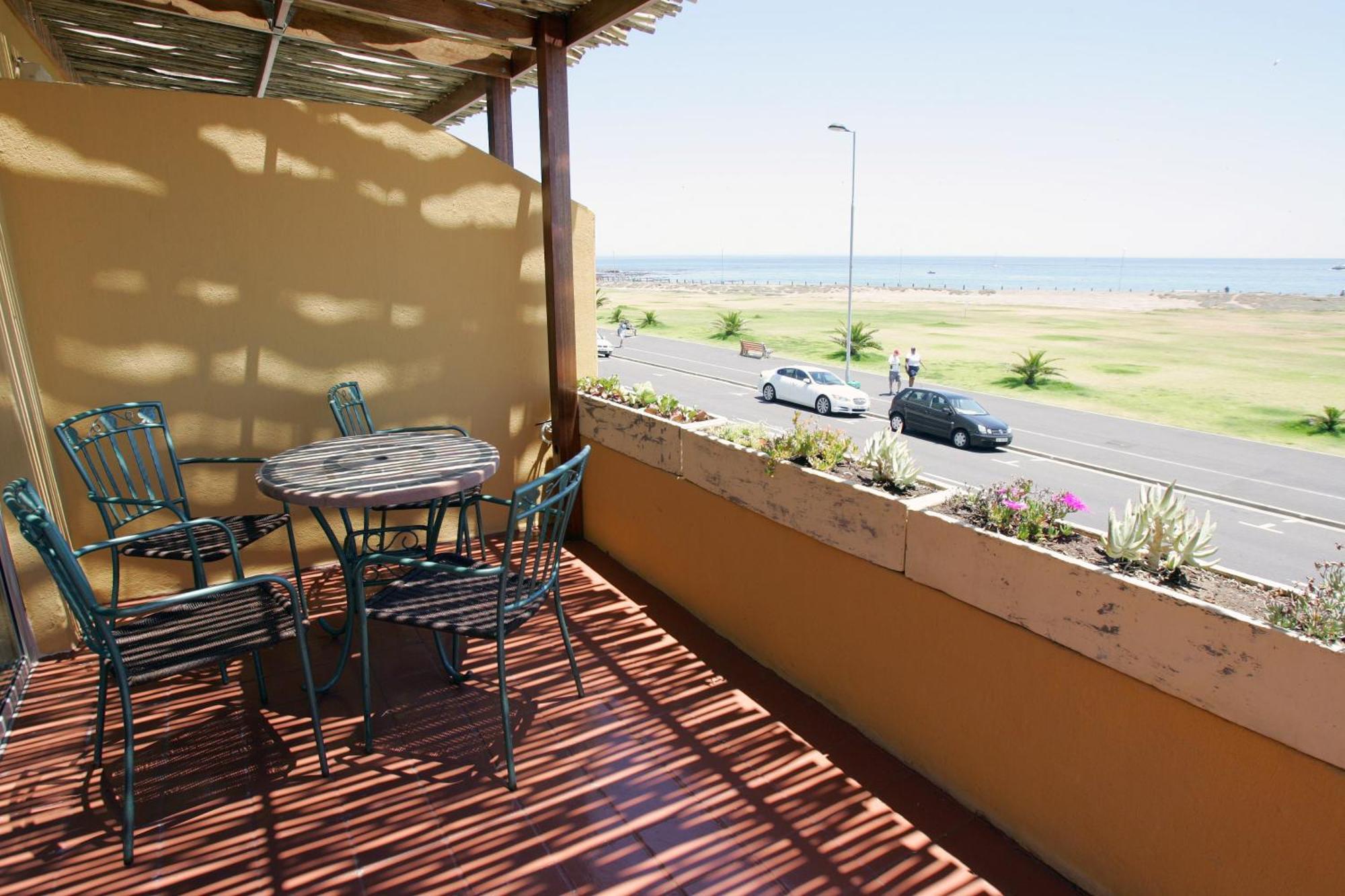 Dolphin Inn Guesthouse Kapstadt Exterior foto